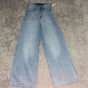 Wide leg small waist jeans